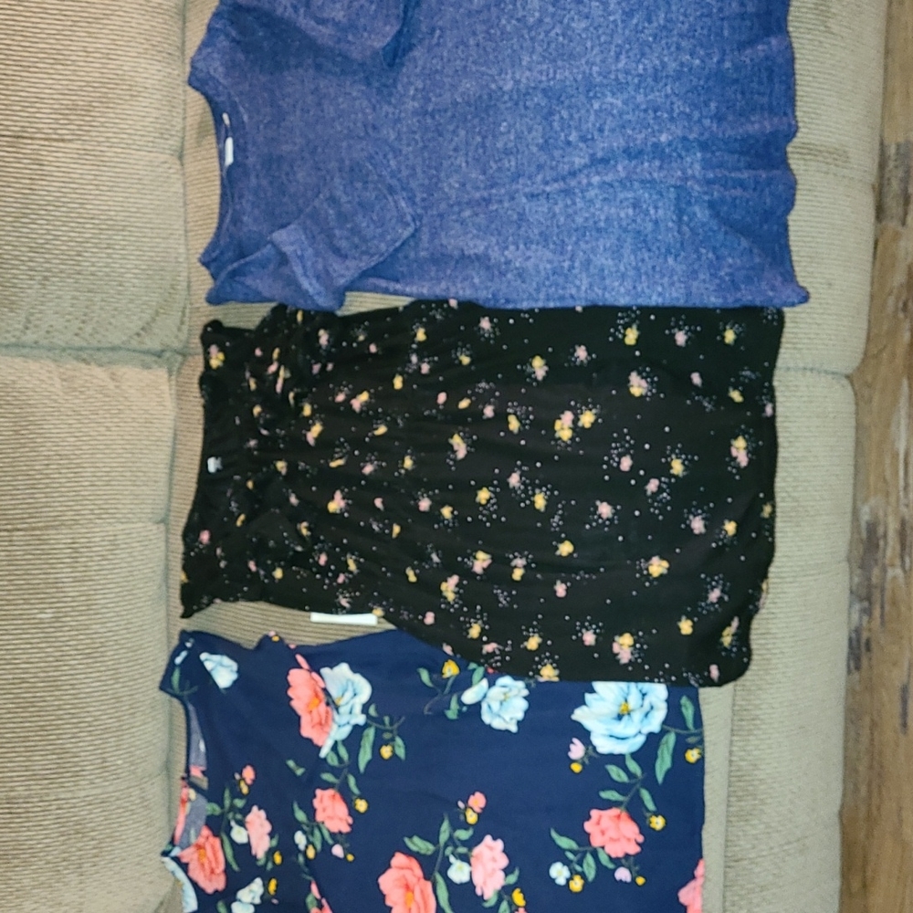 4 Old Navy Dresses